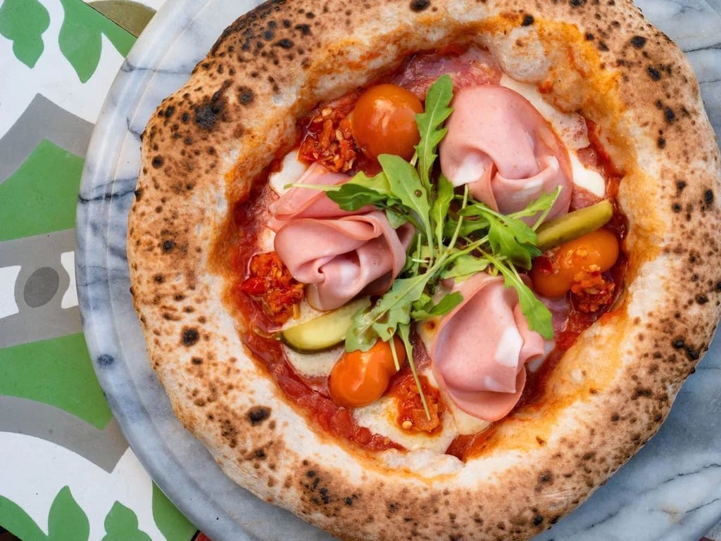 LA MAISON DES PIZZA 1